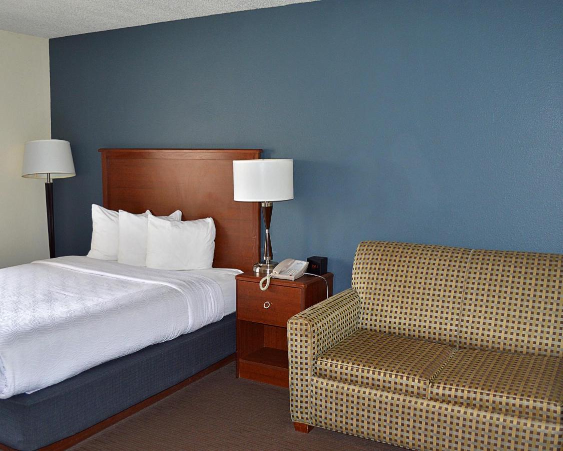 Americinn By Wyndham Spencer Bagian luar foto